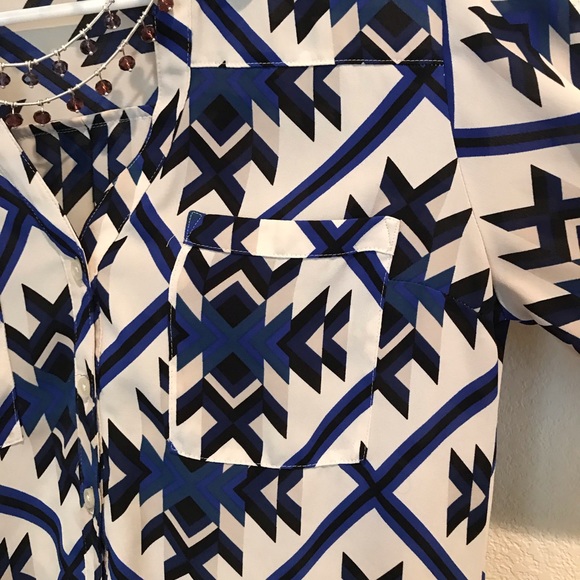 Button down Express blouse - Picture 3 of 5